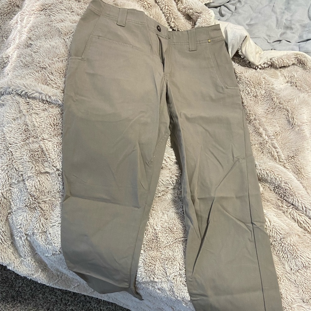 NWOT Men’s 5/11 Tactical Chinos